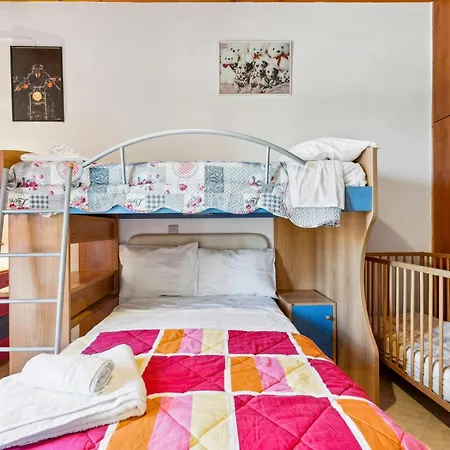 Hébergement de vacances Verani Parking Balcony Playground Sívros